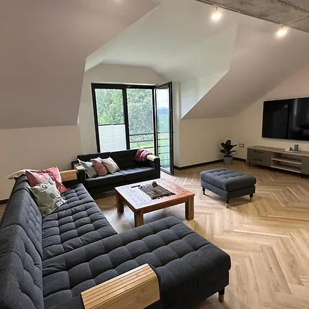 Hamakowelove Lejlighed