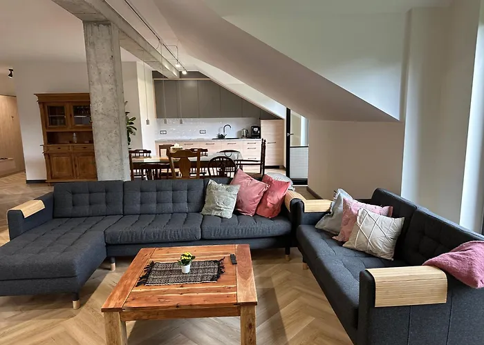 Hamakowelove * Dabrowka (Wadowice)